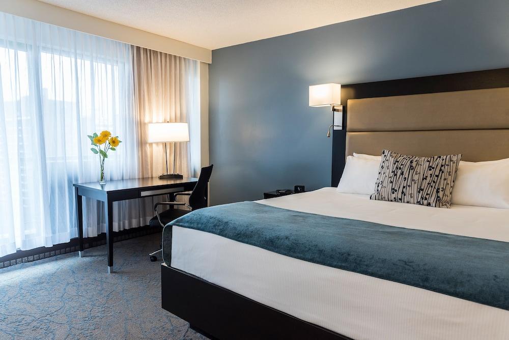 Ottawa Embassy Hotel & Suites Екстер'єр фото
