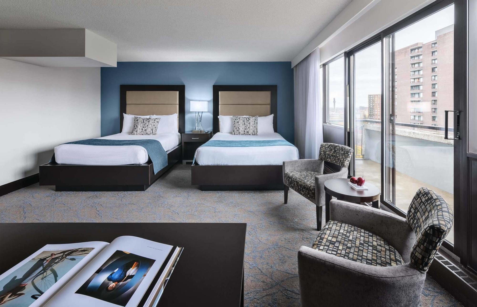 Ottawa Embassy Hotel & Suites Екстер'єр фото