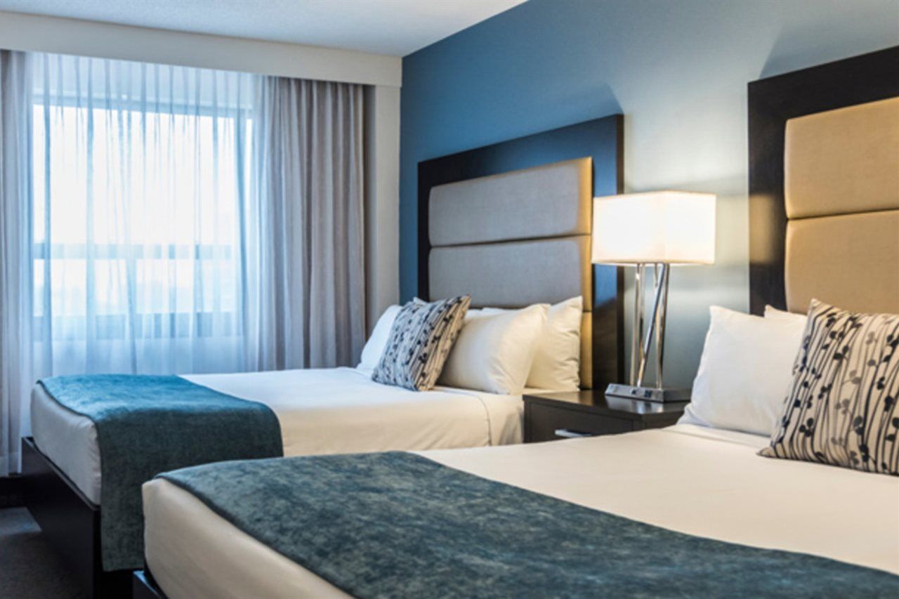 Ottawa Embassy Hotel & Suites Екстер'єр фото